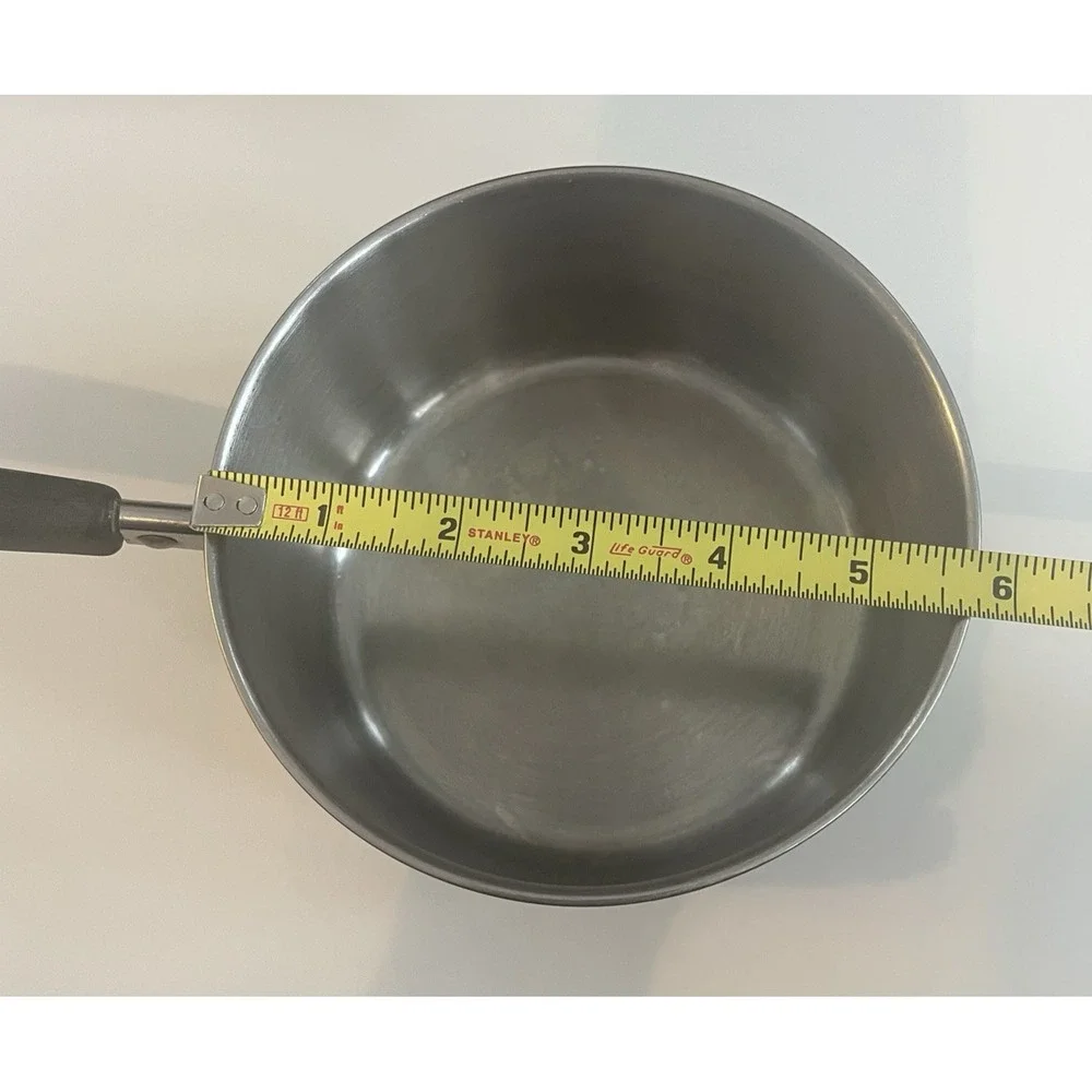 Revere Ware 1 Quart Sauce Pan Pot with lid Clinton Illinois 93d‎ USA